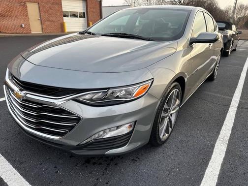 2024 Chevrolet Malibu FWD 2LT