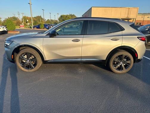 2023 Buick Envision Essence FWD