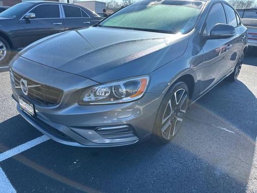 2018 Volvo S60 T5 Dynamic