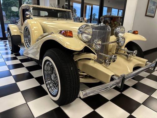 1979 Excalibur Series III Roadster