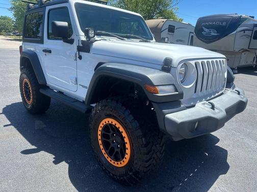 Bright White Clearcoat 2018 Jeep Wrangler Sport S