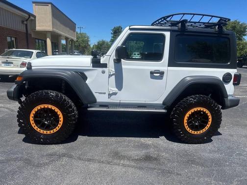 Bright White Clearcoat 2018 Jeep Wrangler Sport S