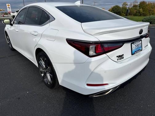 2019 Lexus ES 350 F Sport
