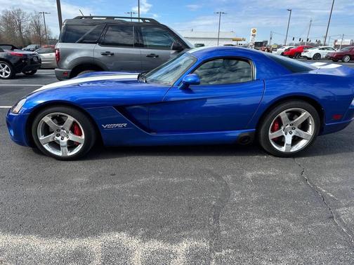 2006 Dodge Viper SRT10