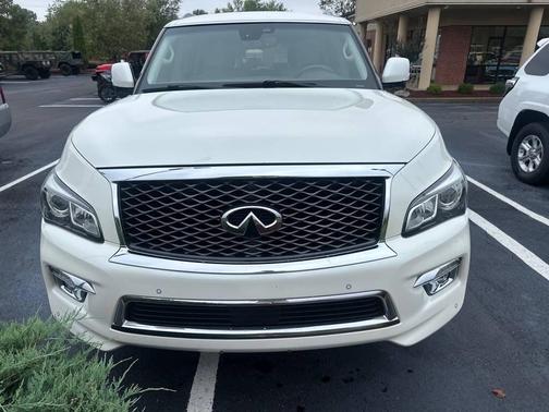 2017 INFINITI QX80 Base