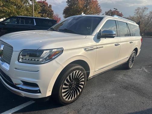 2018 Lincoln Navigator L Black Label