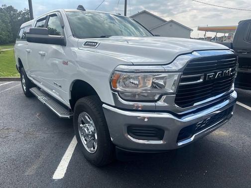 2021 RAM 2500 Big Horn Crew Cab 4x4 6'4' Box