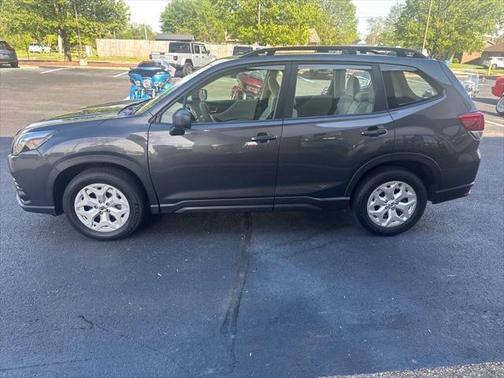 2023 Subaru Forester Base