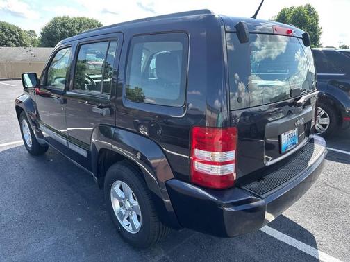 Blue 2011 Jeep Liberty Sport