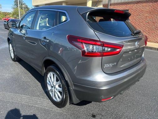 2021 Nissan Rogue Sport S