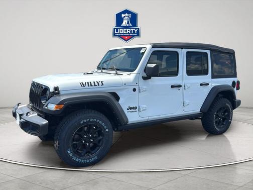 Bright White Clearcoat 2022 Jeep Wrangler Willys