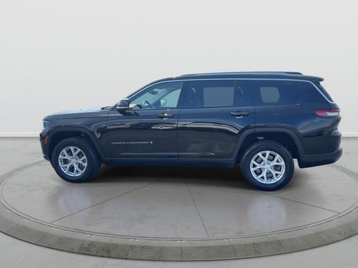 Diamond Black Crystal Pearlcoat 2023 Jeep Grand Cherokee L Limited