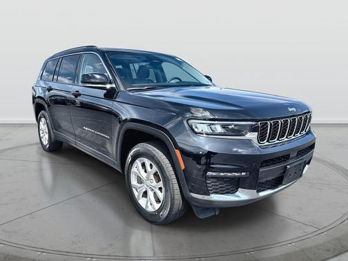Diamond Black Crystal Pearlcoat 2023 Jeep Grand Cherokee L Limited