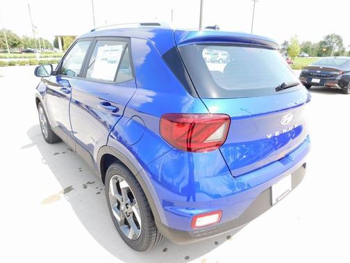 2024 Hyundai VENUE Limited