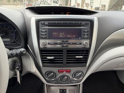 2011 Subaru Forester 2.5 X