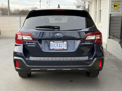 2018 Subaru Outback 2.5i Touring