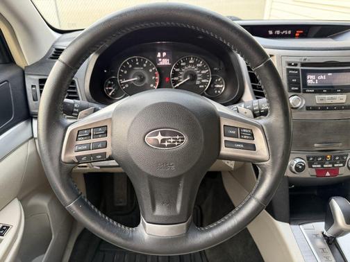 2012 Subaru Outback 2.5i Premium