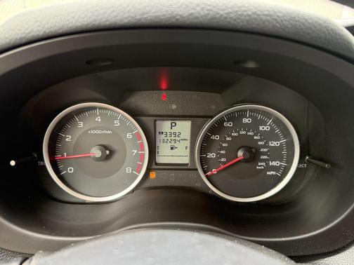 Crystal Black Silica 2017 Subaru Forester 2.5i Premium