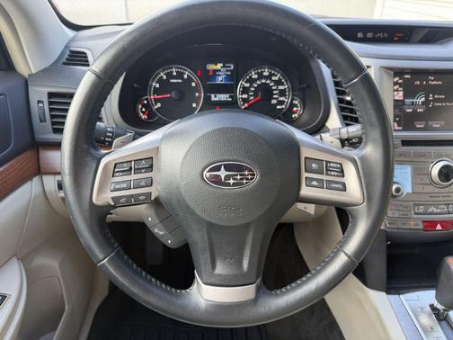 Deep Indigo Pearl 2014 Subaru Outback 2.5i Limited