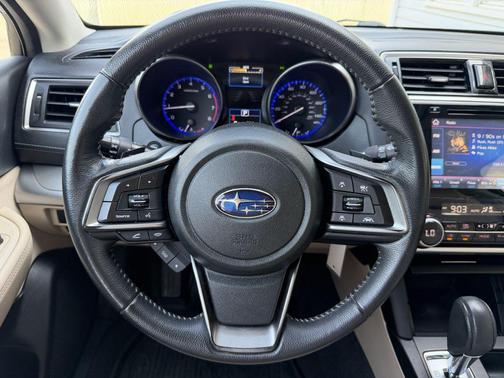 Wilderness Green Metallic 2019 Subaru Outback 2.5i Premium