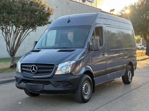2018 Mercedes-Benz Sprinter 2500 Standard Roof