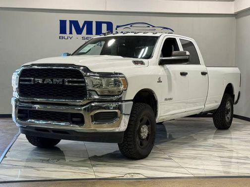 Bright White Clearcoat 2021 RAM 3500 Tradesman Crew Cab 4x4 8' Box