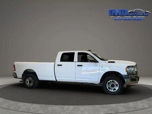 Bright White Clearcoat 2021 RAM 3500 Tradesman Crew Cab 4x4 8' Box
