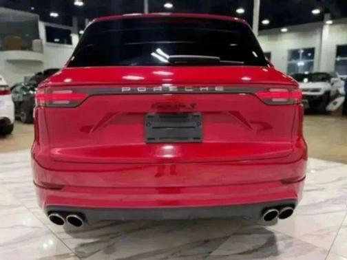 2021 Porsche Cayenne S