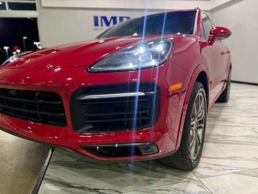 2021 Porsche Cayenne S