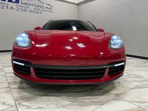 2018 Porsche Panamera 4S