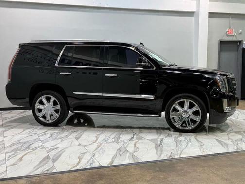 2019 Cadillac Escalade Luxury