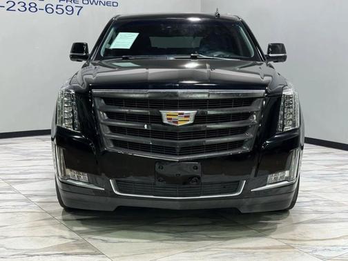 2019 Cadillac Escalade Luxury