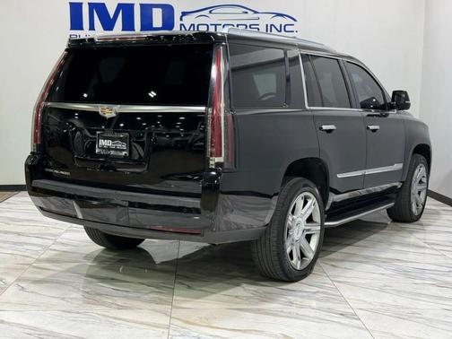 2019 Cadillac Escalade Luxury