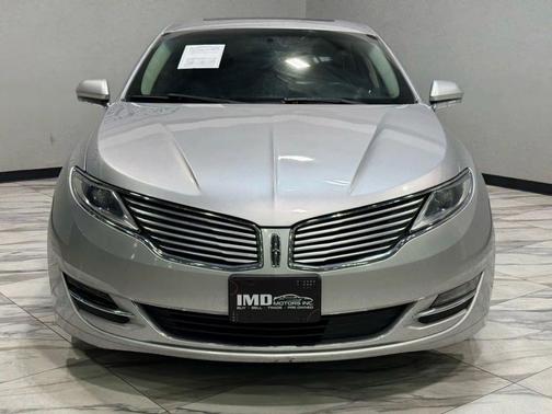 2016 Lincoln MKZ Base