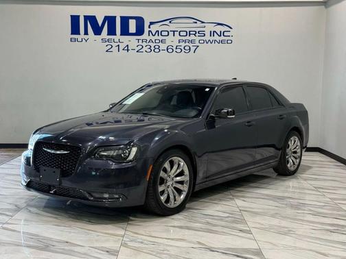 2018 Chrysler 300 S