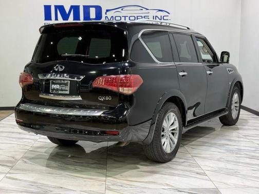 2016 INFINITI QX80 Base