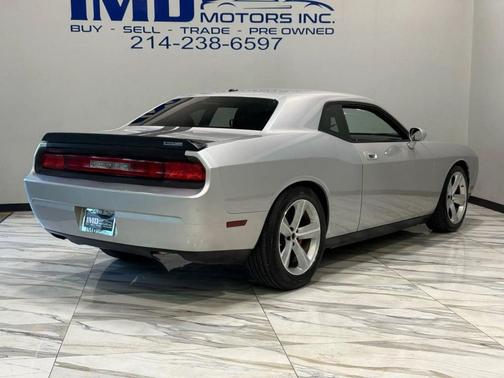 2008 Dodge Challenger SRT8