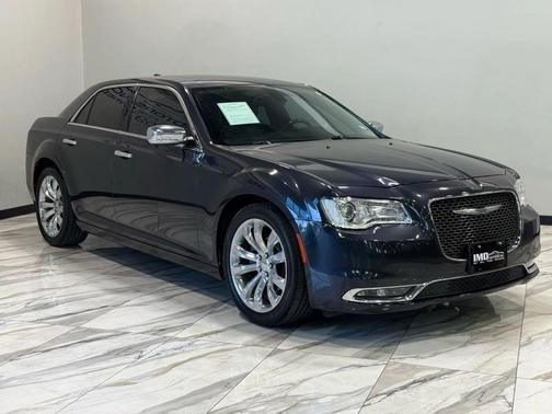 2016 Chrysler 300C Base