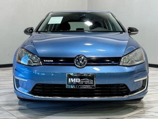 2016 Volkswagen e-Golf SE