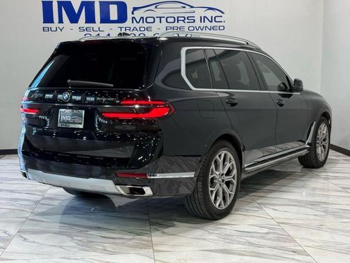 2023 BMW X7 xDrive40i