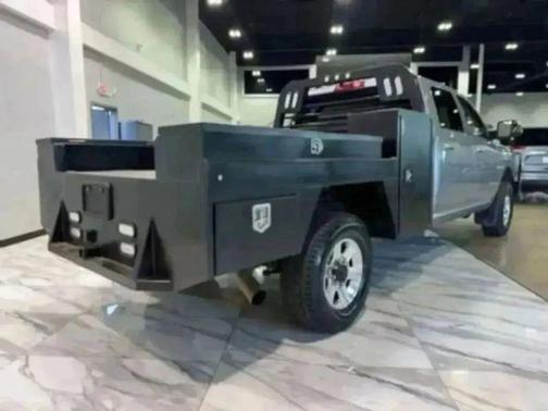 2020 RAM 2500 Big Horn Crew Cab 4x4 8' Box