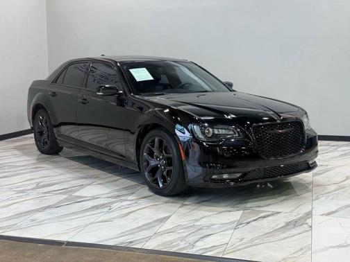 2023 Chrysler 300 S