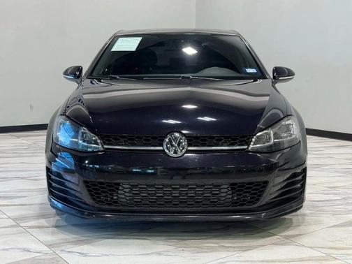 2015 Volkswagen Golf GTI 2.0T S 4-Door