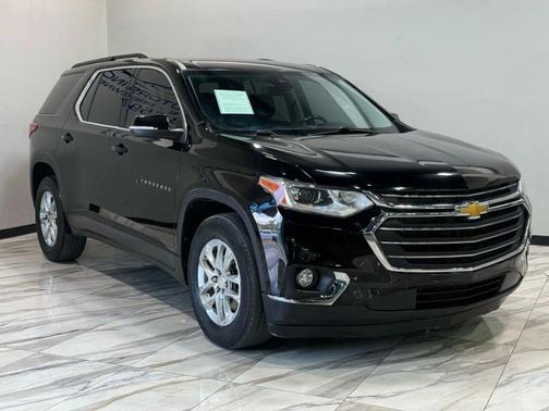 2021 Chevrolet Traverse LT Cloth