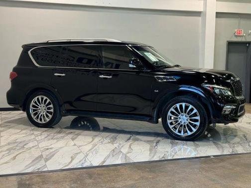 2017 INFINITI QX80 Base