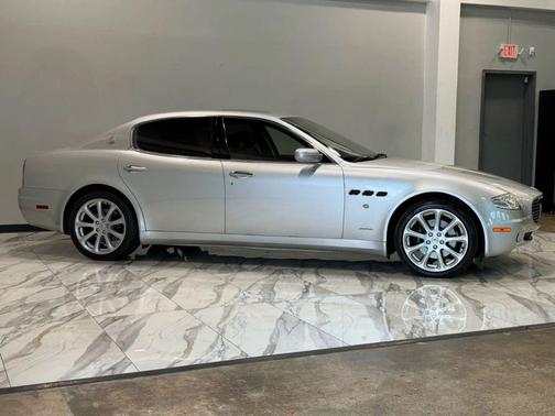 2006 Maserati Quattroporte Base