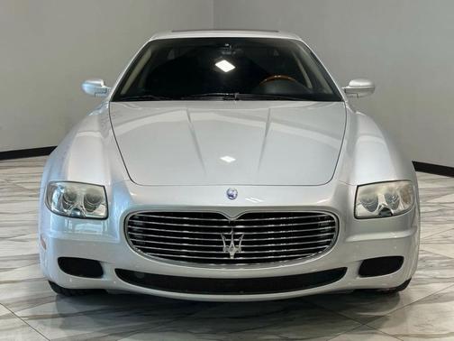 2006 Maserati Quattroporte Base
