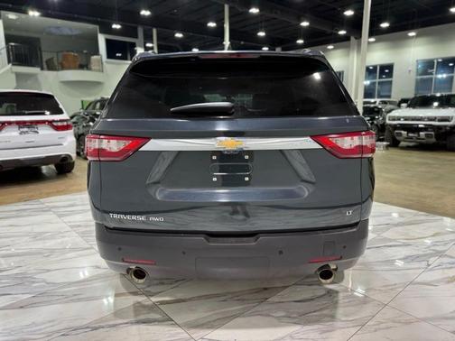 2021 Chevrolet Traverse LT Leather