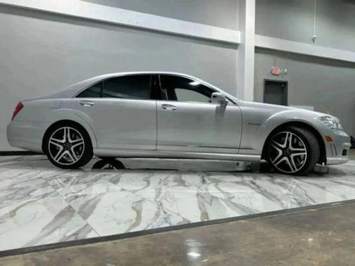 2013 Mercedes-Benz S-Class AMG Sedan