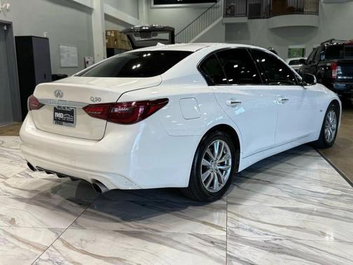 2018 INFINITI Q50 Base